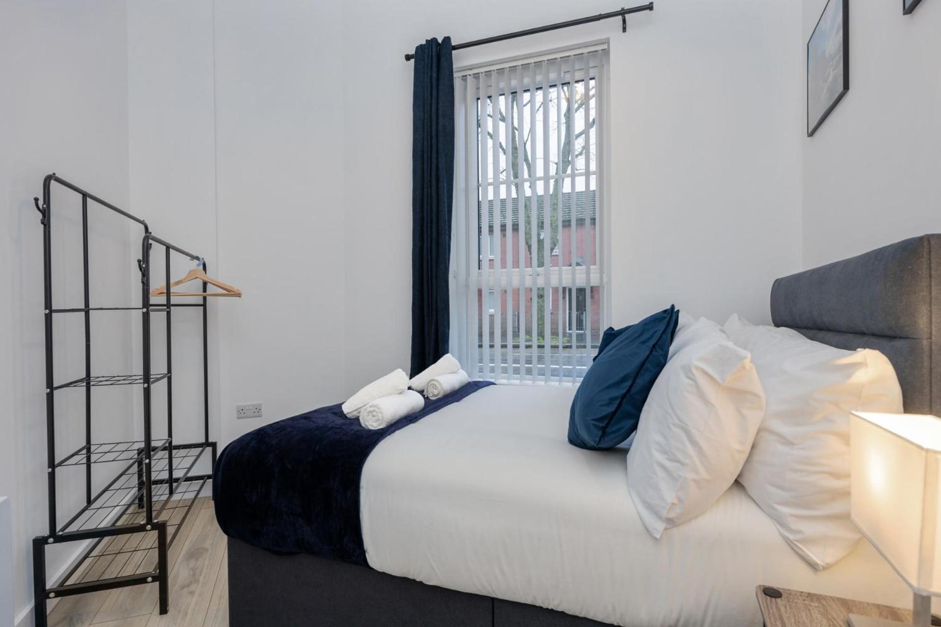 Contemporary 2 Bed Apartment -Belfast East Village Bagian luar foto